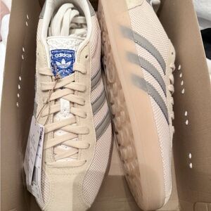 adidas Gazelle Indoor Pro Yellow Charcoal, Model JS0667 Size 9